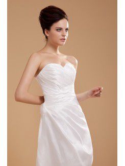 Taffeta Sweetheart Knee-Length A-line Wedding Dress with Ruffle