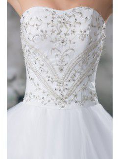 Net Scoop Sweep Train A-line Embroidered Wedding Dress