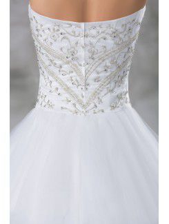 Net Scoop Sweep Train A-line Embroidered Wedding Dress