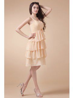 Chiffon Spaghetti Straps Knee-Length Column Bridesmaid Dress with Hand-made Flower