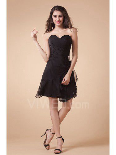 Tulle Sweetheart Short A-line Bridesmaid Dress with Rhinestones