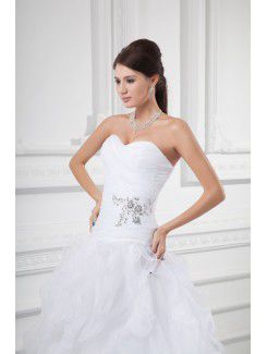 Organza Sweetheart A-line Sweep Train Embroidered Wedding Dress