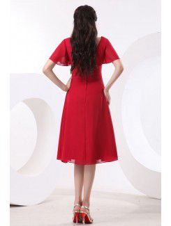 Chiffon V-Neckline Knee-Length A-line Bridesmaid Dress with Short Sleeves