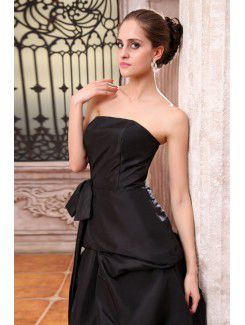 Taffeta Strapless Ankle-Length A-line Bridesmaid Dress with Ruffle