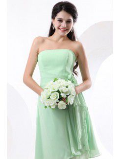 Chiffon Strapless Knee-Length A-line Bridesmaid Dress with Flowers