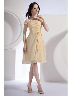 Chiffon Bateau Knee-Length A-line Bridesmaid Dress with Flower