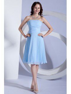 Chiffon strapless knielange kolom bruidsmeisje jurk met geplooide