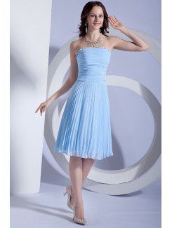 Chiffon Strapless Knee-Length Column Bridesmaid Dress with Pleated