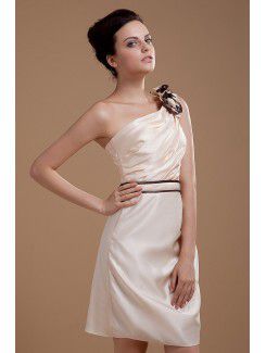 Satin One-Shoulder Knee-Length Sheath Bridesmaid Dress