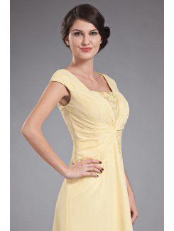 Chiffon Square Mini Column Mother Of The Bride Dress with Ruffle and Cap-Sleeves