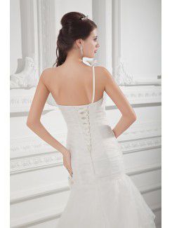 Organza One-Shoulder A-line Sweep Train Hand-made Flowers Wedding Dress