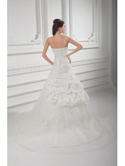 Taffeta Sweetheart A-line Floor Length Embroidered Wedding Dress