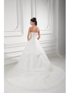 Organza Sweetheart A-line Sweep Train Wedding Dress