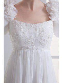 Chiffon Scoop A-line Sweep Train Hand-made Flowers Wedding Dress