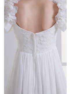 Chiffon Scoop A-line Sweep Train Hand-made Flowers Wedding Dress