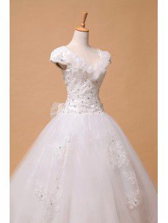 Organza V-neck Floor Length Ball Gown Wedding Dress with Pearls