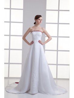 Raso senza spalline una linea di sweep treno abito da sposa ricamato