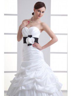 Taffeta Sweetheart A-line Sweep train Sash Wedding Dress