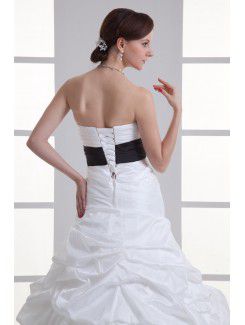 Taffeta Sweetheart A-line Sweep train Sash Wedding Dress