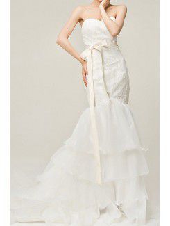 Organza train chapelle robe de mariée sirène avec des perles