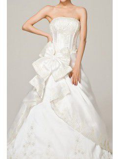 Satin Strapless Floor Length Ball Gown Wedding Dress with Pearls