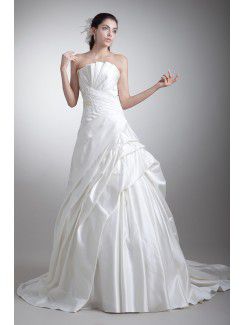 Satin Scallop Sweep Train A-line Embroidered Wedding Dress