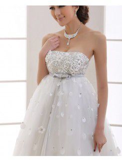 Organza Strapless Floor Length Ball Gown Wedding Dress with Handmade Flowers