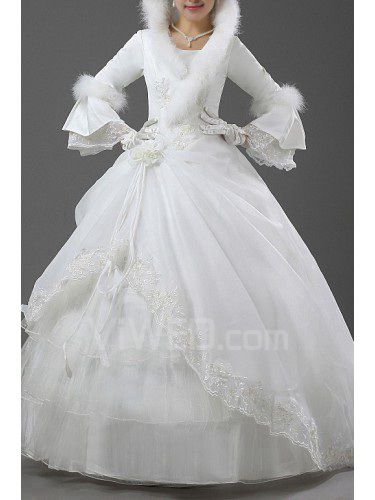 Satin bijou longueur de plancher de bal robe de mariage robe avec des fleurs à la main