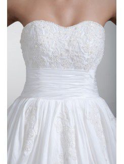 Taffeta Scoop Sweep Train A-line Embroidered Wedding Dress