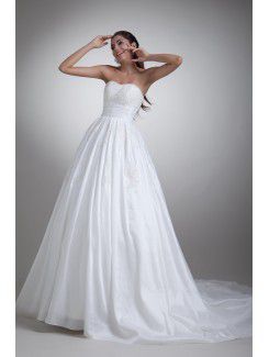 Taffeta Scoop Sweep Train A-line Embroidered Wedding Dress