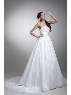 Taffeta Scoop Sweep Train A-line Embroidered Wedding Dress