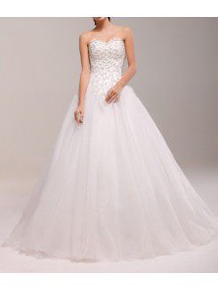 Organza Sweetheart Sweep Train Ball Gown Wedding Dress with Beading