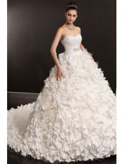 Taffeta Sweetheart Chapel Train Ball Gown Wedding Dress with Crystal