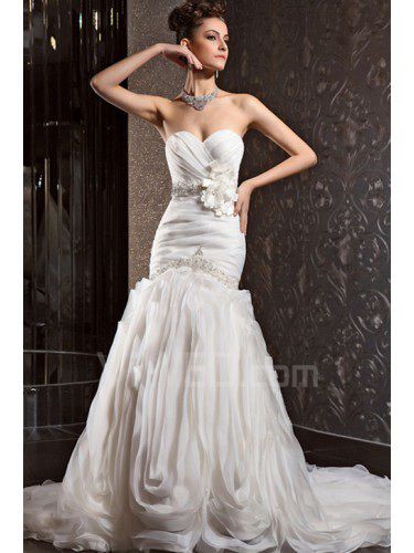 Sweetheart cappella treno abito da sposa sirena in chiffon con cristalli