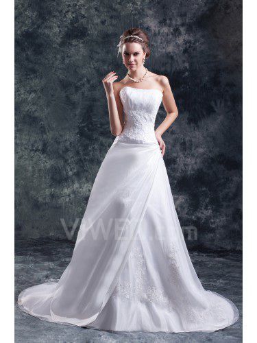 Organza Scoop Sweep Train A-line Embroidered Wedding Dress