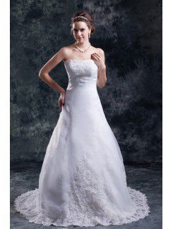 Organza Scoop Sweep Train A-line Embroidered Wedding Dress