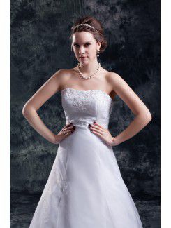 Organza Scoop Sweep Train A-line Embroidered Wedding Dress