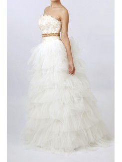 Organza Strapless Chapel Train Ball Gown Wedding Dress with Handmade Flowers