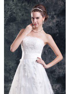 Net Strapless Sweep Train A-line Embroidered Wedding Dress