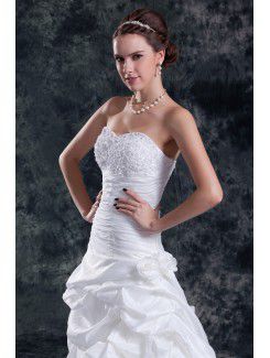 Taffeta Sweetheart Sweep Train A-line Embroidered Wedding Dress