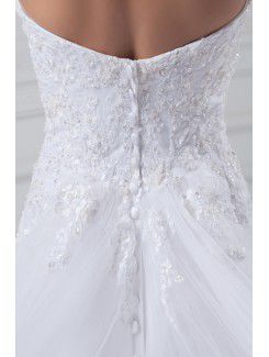 Net Sweetheart Chapel Train A-line Embroidered Wedding Dress