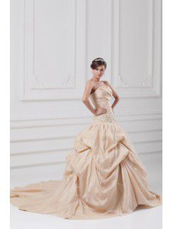 Taffeta Sweetheart Sweep Train A-line Embroidered Wedding Dress