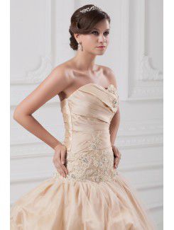 Taffeta Sweetheart Sweep Train A-line Embroidered Wedding Dress