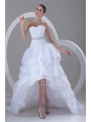 Organza Sweetheart Sweep Train A-line Embroidered Wedding Dress