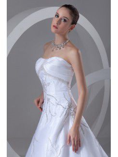 Organza Scoop Chapel Train A-line Embroidered Wedding Dress