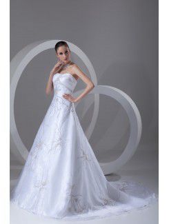 Organza Scoop Chapel Train A-line Embroidered Wedding Dress