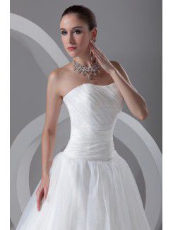 Organza Scoop Sweep Train A-line Wedding Dress