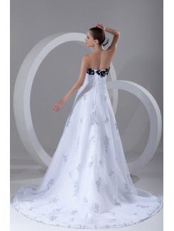 Organza Scoop Sweep Train A-line Embroidered Wedding Dress