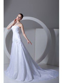 Taffeta Scoop Chapel Train A-line Embroidered Wedding Dress