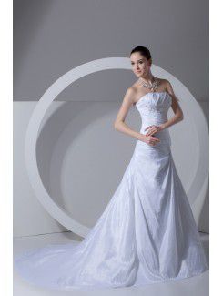 Taffeta Scoop Chapel Train A-line Embroidered Wedding Dress